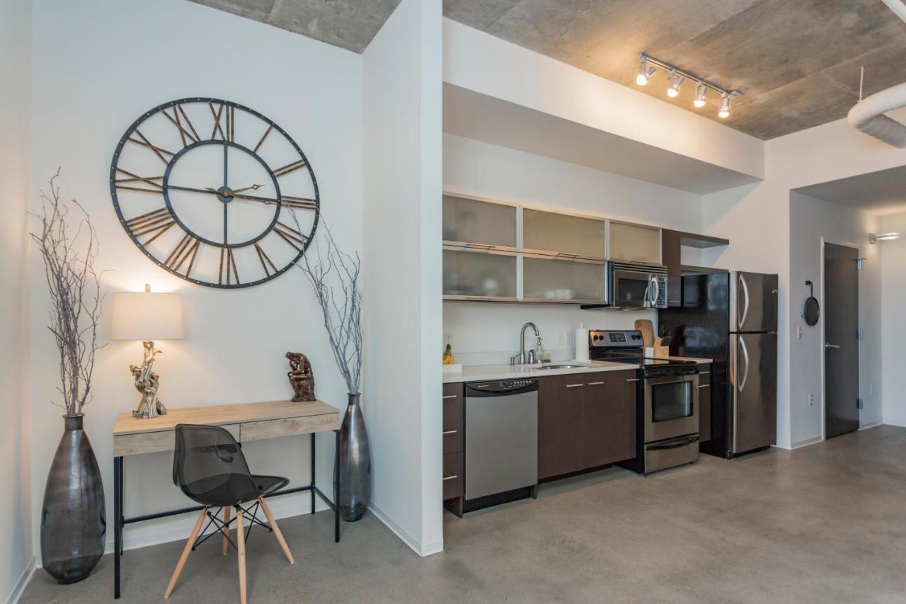 Gaze At Sprawling Vistas Through Walls Of Windows
