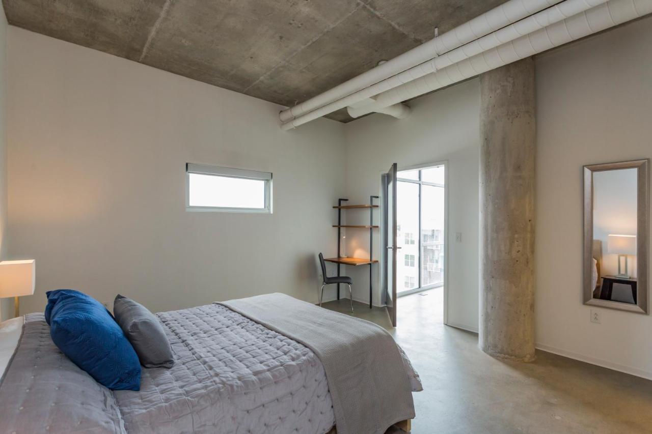 Gaze At Sprawling Vistas Through Walls Of Windows Nashville